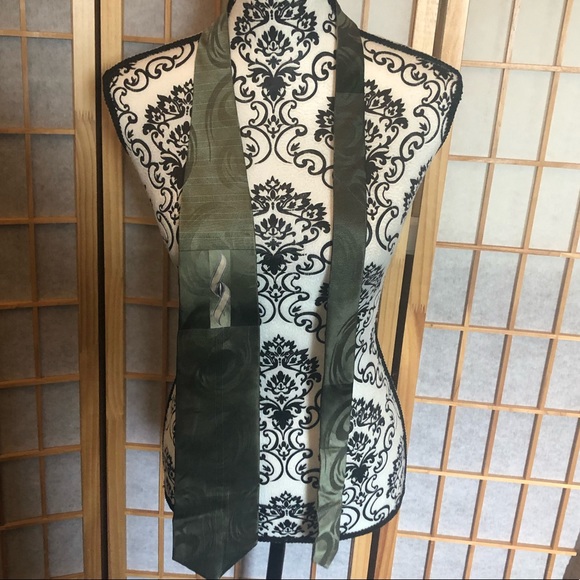 Lot of 3 Ties! - Picture 4 of 8